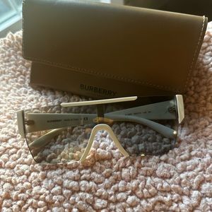 Burberry sunglasses
